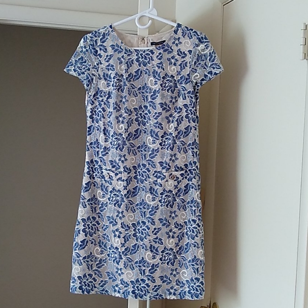 Tommy Hilfiger Blue White Lace Floral Dress Size 4